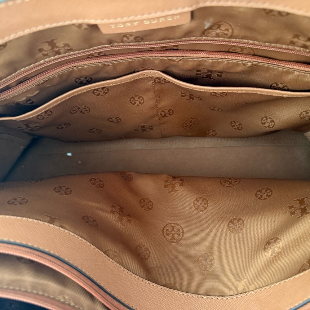 Tory Burch York Tote - Picture 9 of 10